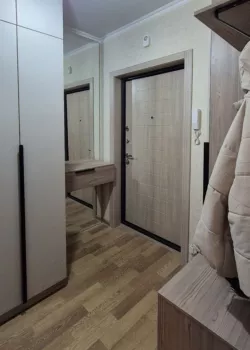 Комплект корпусной мебели в прихожую